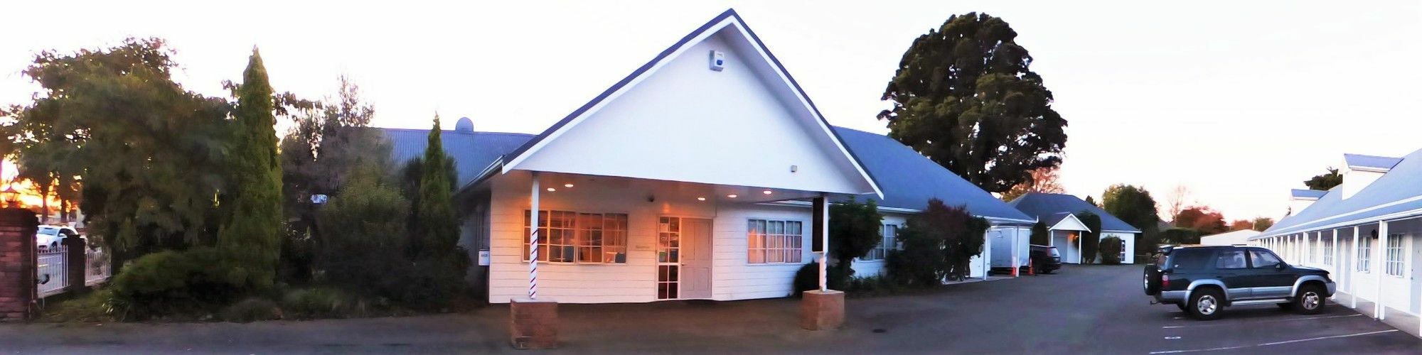 The Esplanade Motel & Conference Centre Палмерстън Норт Екстериор снимка