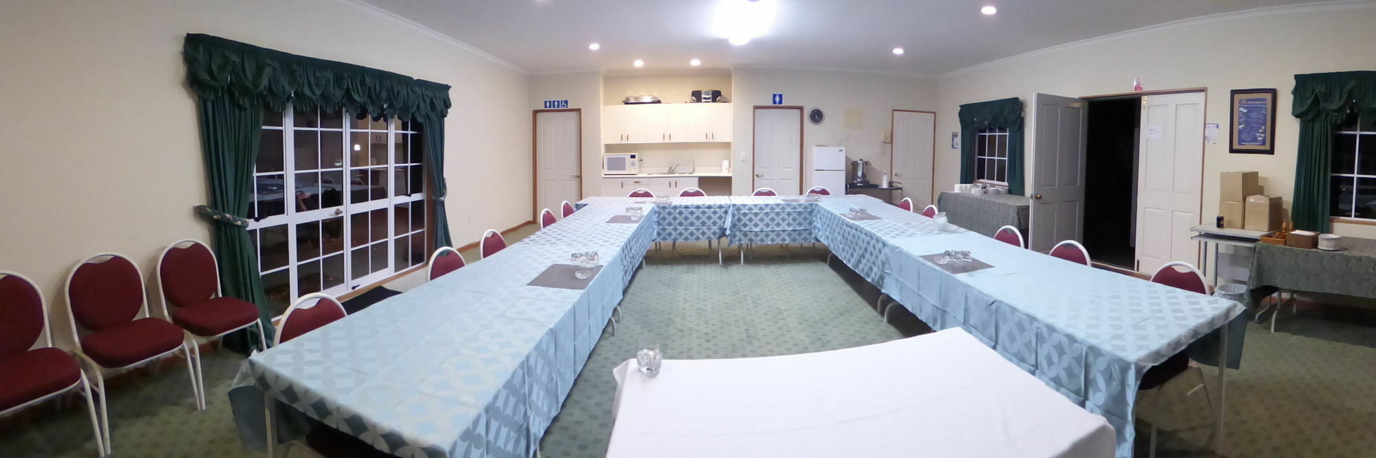 The Esplanade Motel & Conference Centre Палмерстън Норт Екстериор снимка